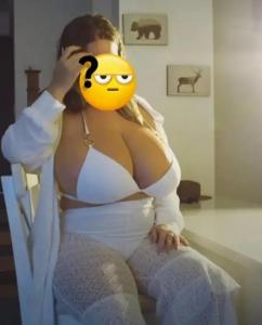 Chica busca chico en Cádiz: 