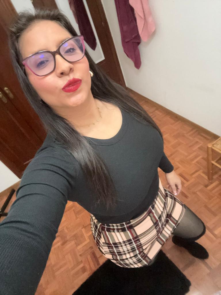 613208323: Chica busca chico en Salamanca