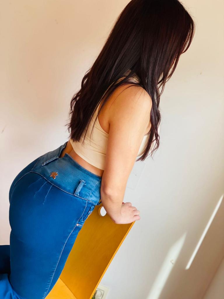 641673863: Chica busca chico en Lugo