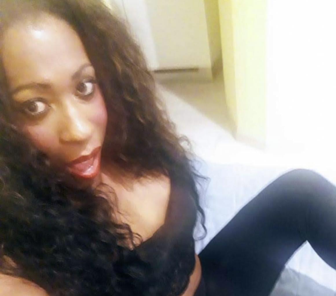 613550133: Transexual en Granada