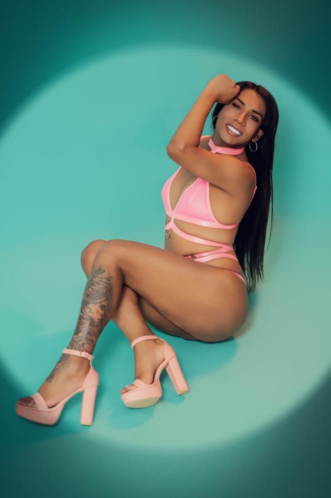 Transexual en Zaragoza: Transexuales y Travestis