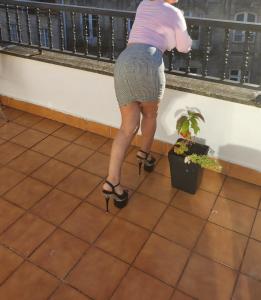 664081291: Chica busca chico en Pontevedra