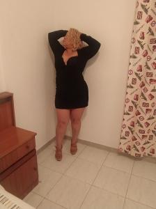 Chica busca chico en Cádiz: 