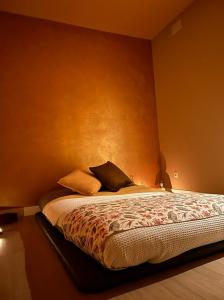 623932993: Chica busca chico en La Coruña