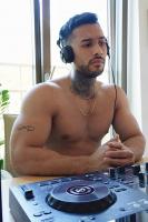 631253830: Chico busca chica en Barcelona