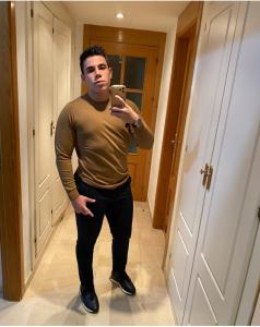 Chico busca chica en Las Palmas: 