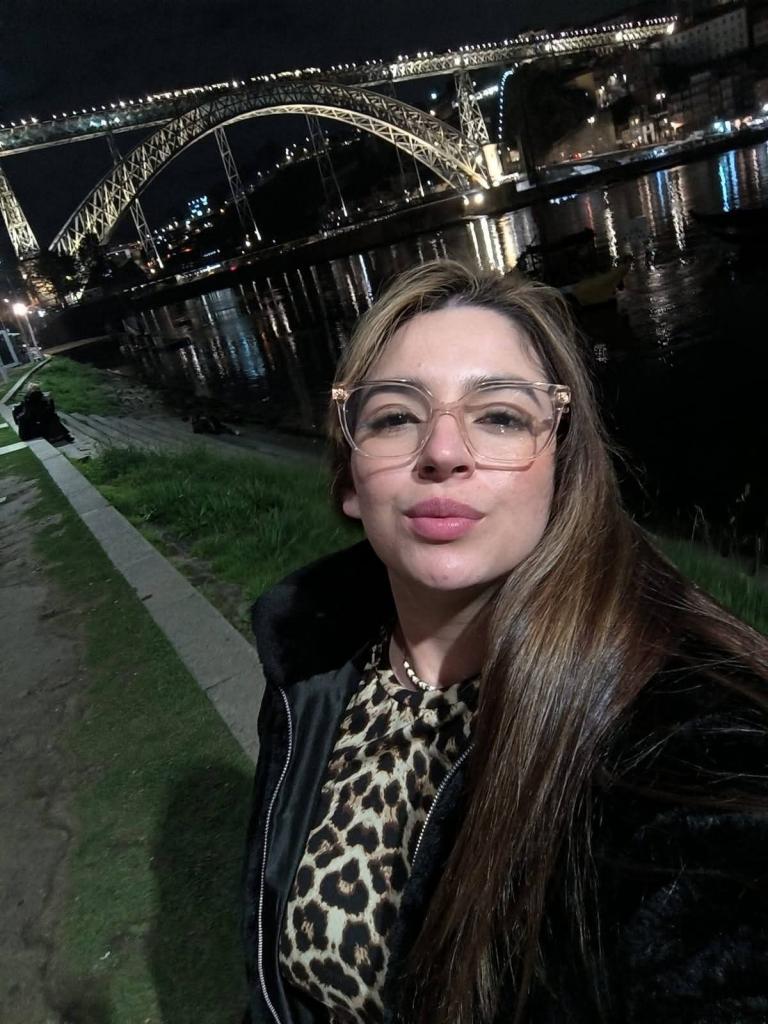 Chica busca chico en La Coruña: 