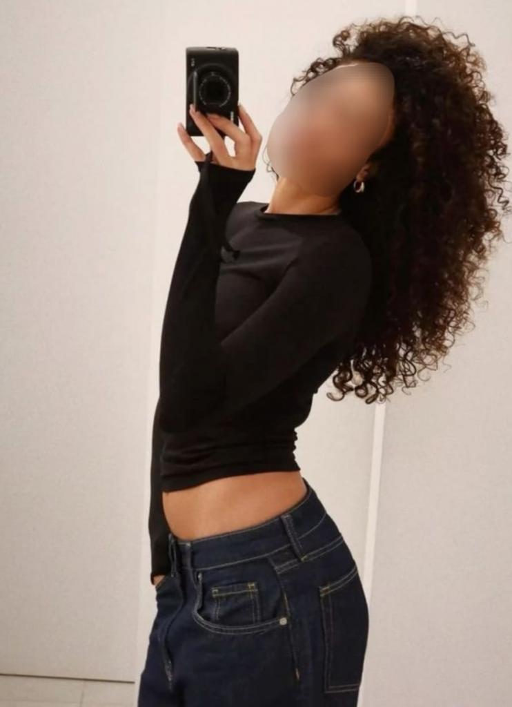 Chica busca chico en Vizcaya: Chica busca chico