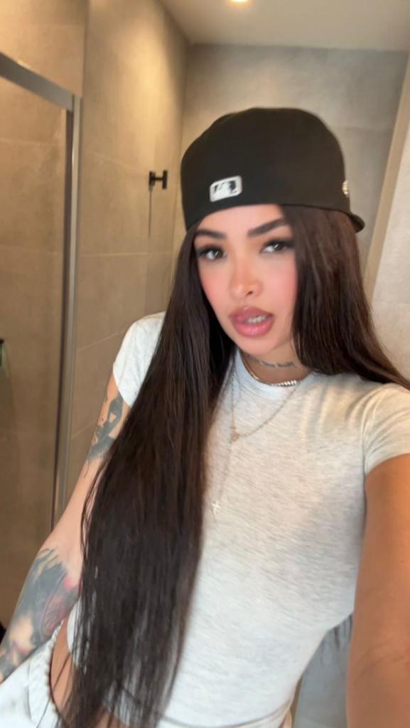 Chica busca chico en Toledo: Chica busca chico