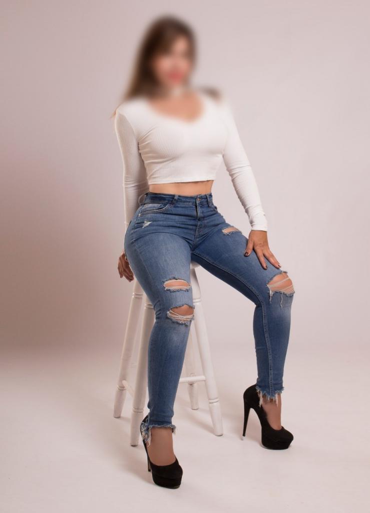 Chica busca chico en Barcelona: 