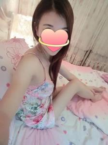 627863113: Chica busca chico en Madrid