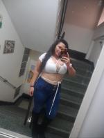 687148041: Chica busca chico en Valencia