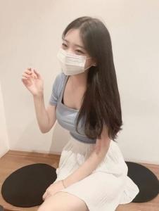 653079475: Chica busca chico en Valencia