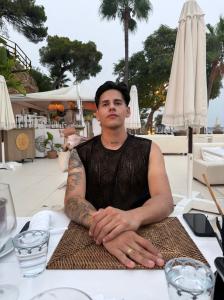 602600630: Chico busca chica en Madrid