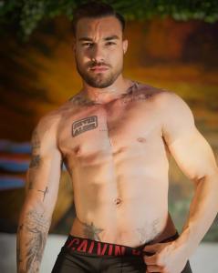 Chico busca chica en Madrid: 