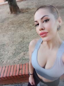 675891662: Chica busca chico en Granada