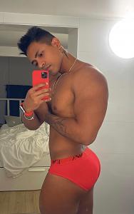 638068445: Chico busca chica en Málaga