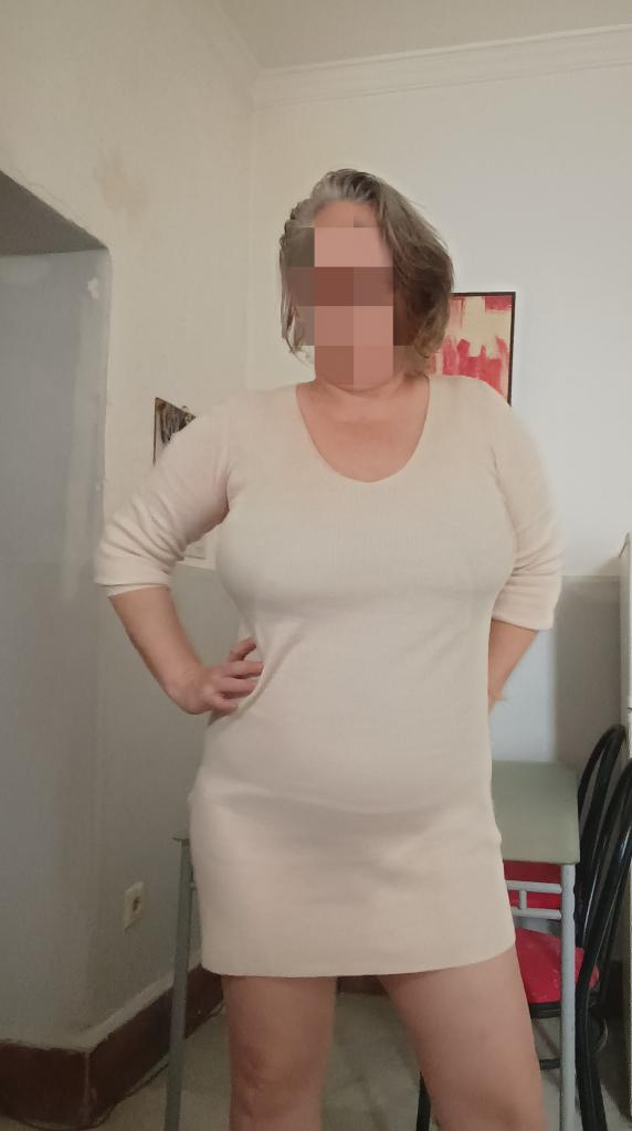 Chica busca chico en Cádiz: 