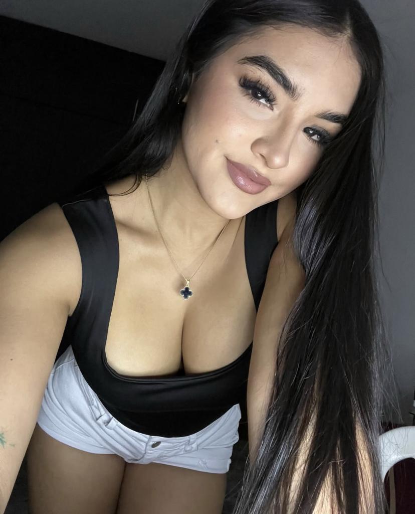 Chica busca chico en Tenerife: Chica busca chico