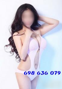 698636079: Chica busca chico en Barcelona