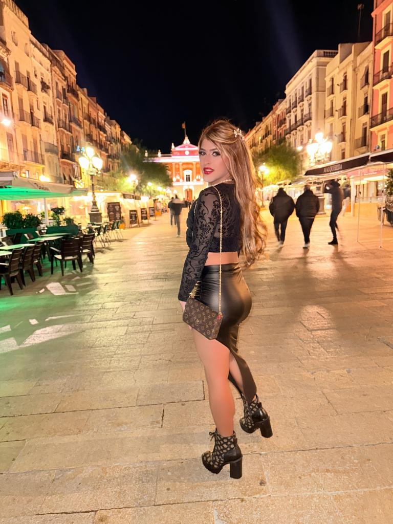 666219811: Transexual en Las Palmas