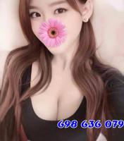 698636079: Chica busca chico en Barcelona