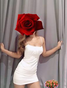 614780283: Chica busca chico en Lérida