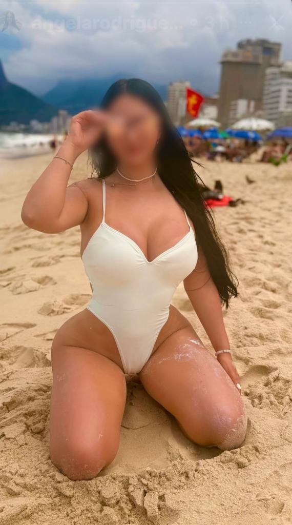 Chica busca chico en Granada: Chica busca chico