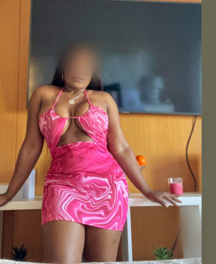 Chica busca chico en Cuenca: Chica busca chico