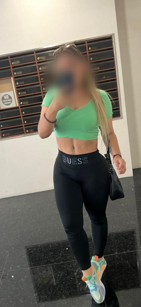 Chica busca chico en Granada: 