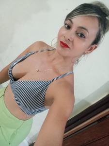 643072584: Chica busca chico en Teruel