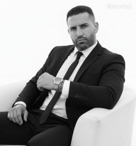 676980179: Chico busca chica en Sevilla