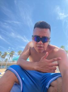 614985718: Chico busca chica en Madrid