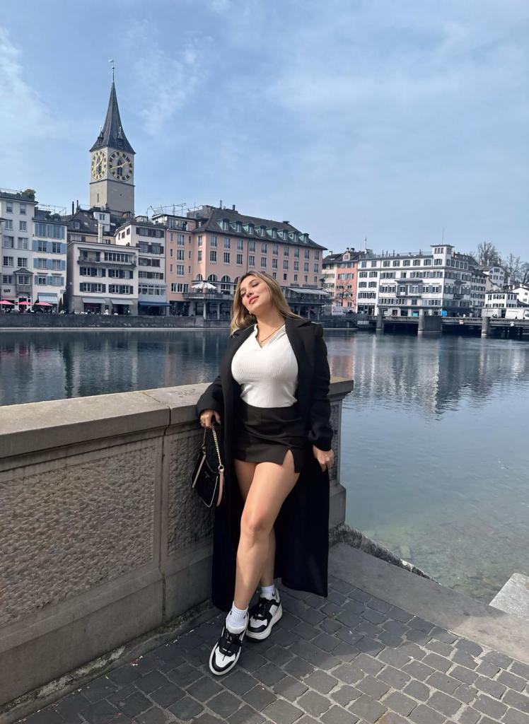 602291568: Chica busca chico en Málaga