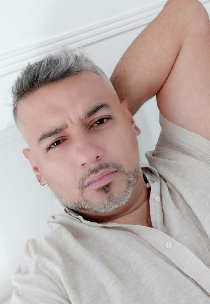 Chico busca chica en Murcia: 