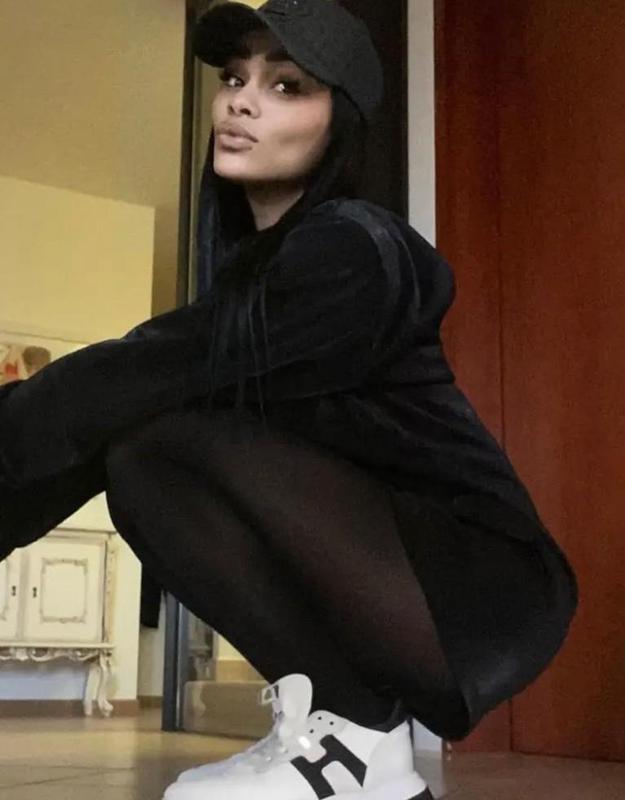 602634833: Chica busca chico en Pontevedra