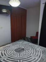 659838608: Chica busca chico en Valencia