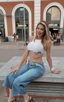 647697501: Transexual en Madrid