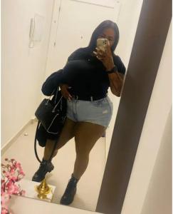 Chica busca chico en Tenerife: 