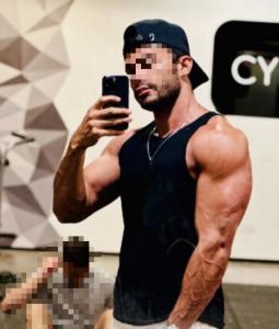 Chico busca chica en Málaga: 