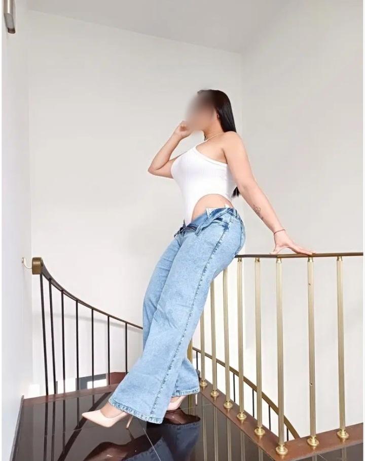 Chica busca chico en Lugo: 