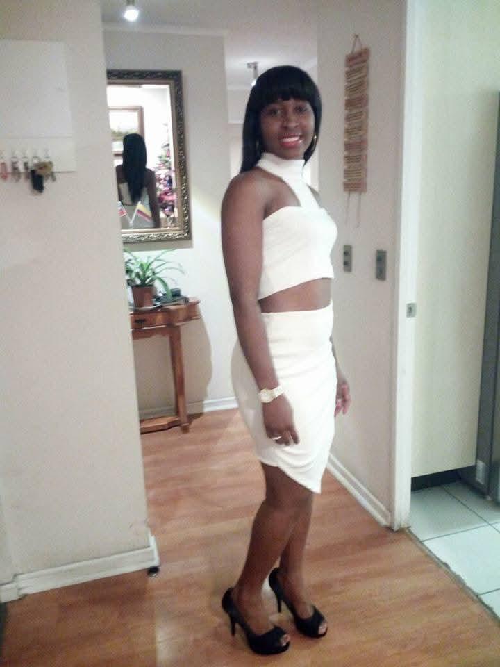 672098151: Chica busca chico en Cádiz