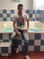 682637853: Chico busca chica en Murcia