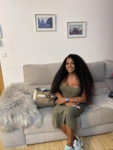 607409866: Transexual en Alicante