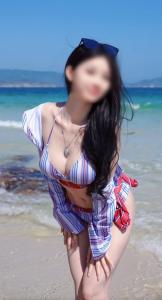 677577366: Chica busca chico en Valencia