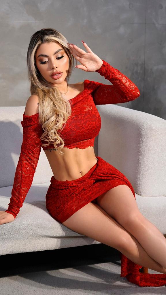 Chica busca chico en Barcelona: 