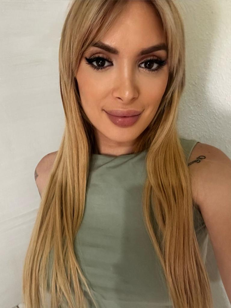 613409315: Chica busca chico en Jaén