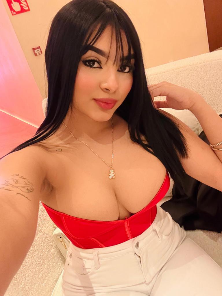 Chica busca chico en Pontevedra: Chica busca chico