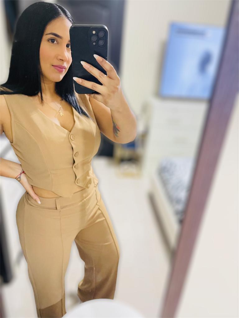 610903092: Chica busca chico en Madrid