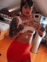 641296067: Chica busca chico en Madrid